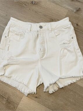 DL1961 Emilie - White High-Rise Distressed Jean Shorts